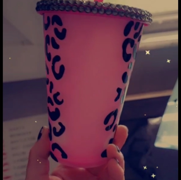 Custom Pink Lepord Print Color Changing Cup - Picture 3 of 6